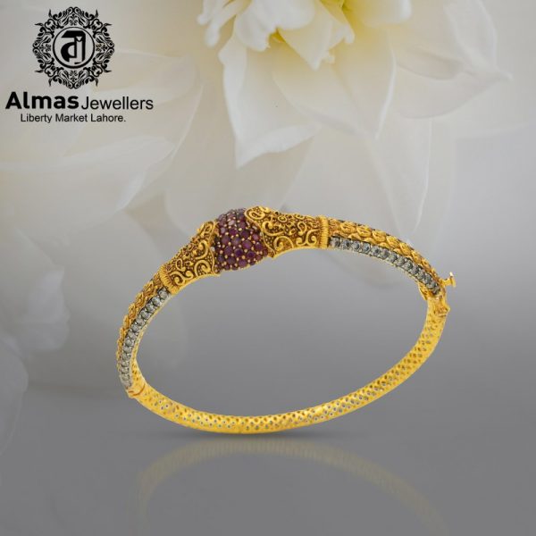 Gold Bracelet Design