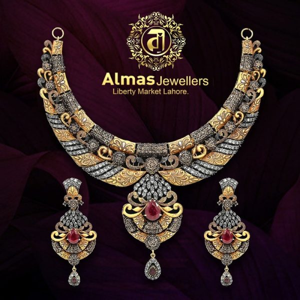 Gold Necklace Design